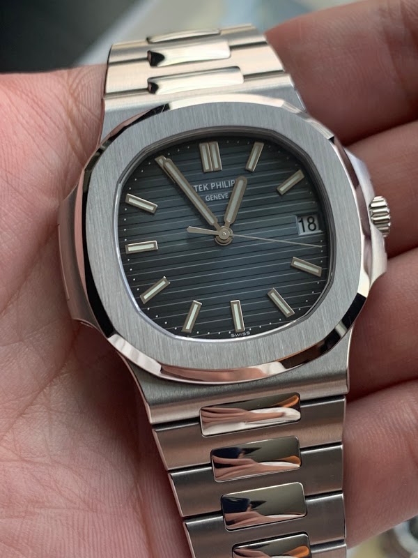 Patek Philippe watch listing