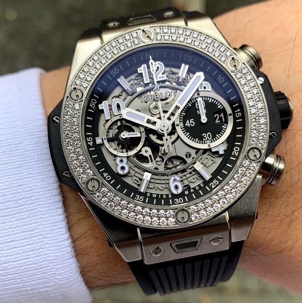 Hublot watch listing