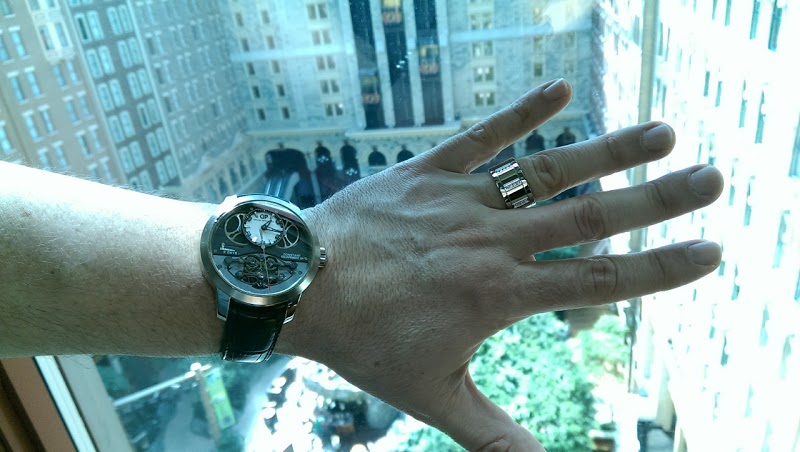 Reduced to almost 70% off! Girard Perregaux watch listing