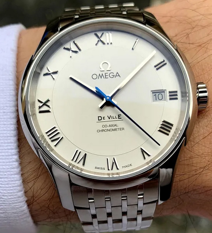Omega watch listing
