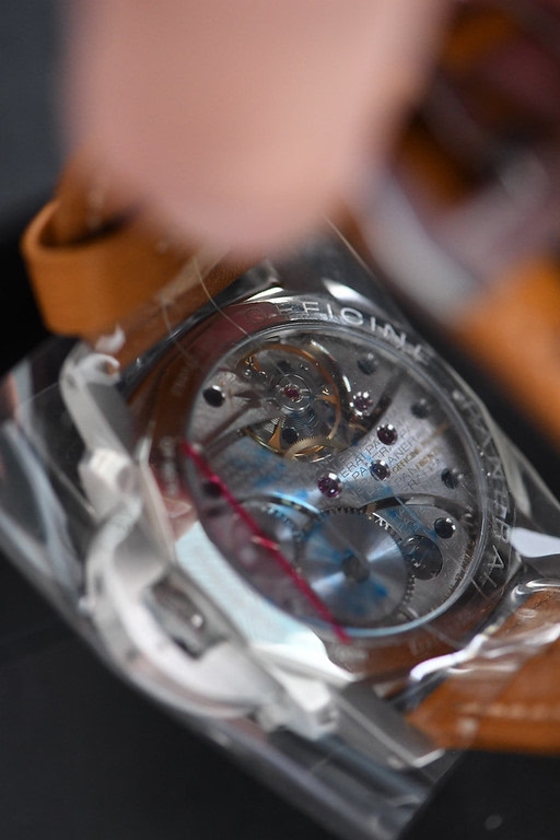 Panerai watch listing