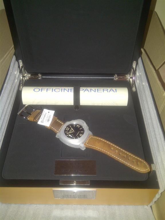 Panerai watch listing