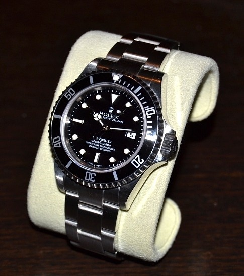 Rolex watch listing