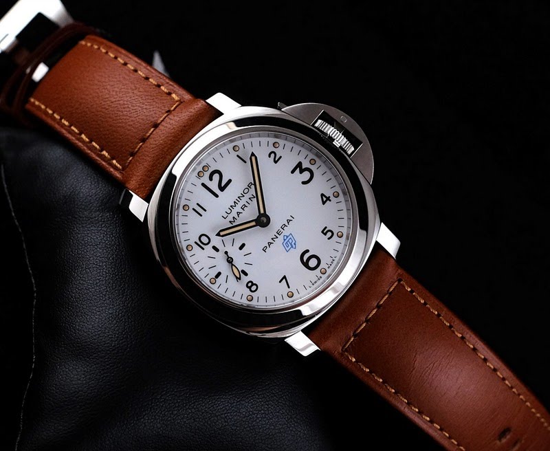 Panerai watch listing