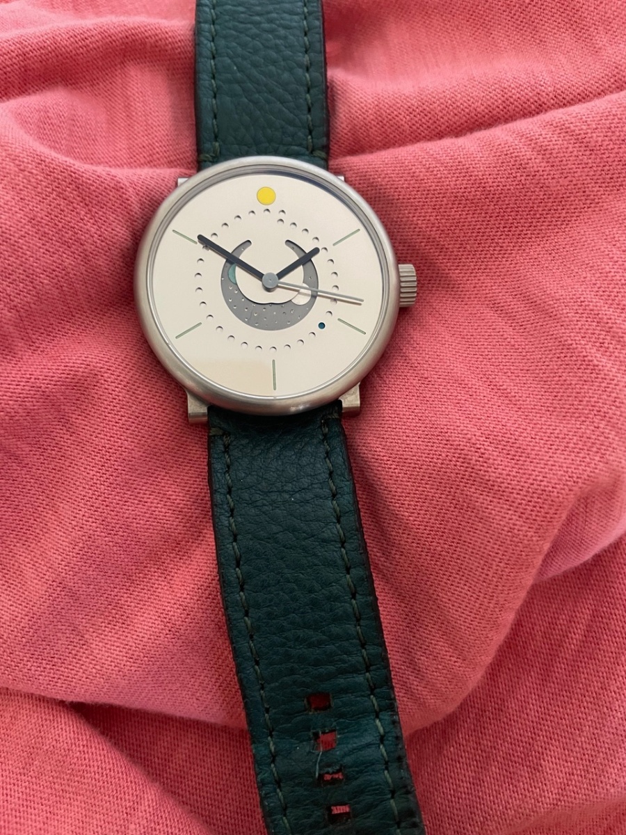 ochsundjunior watch listing