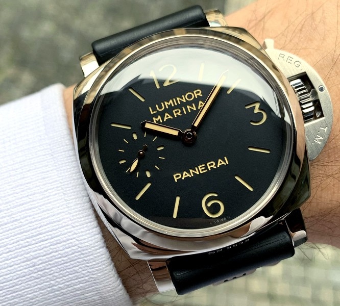 Panerai watch listing