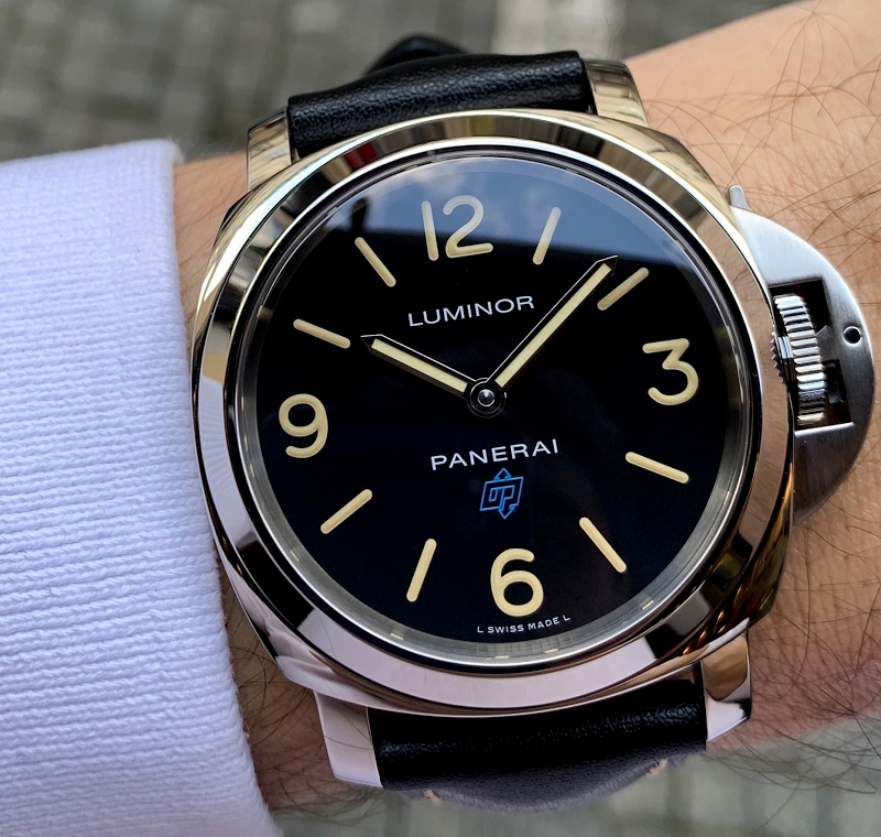Panerai watch listing