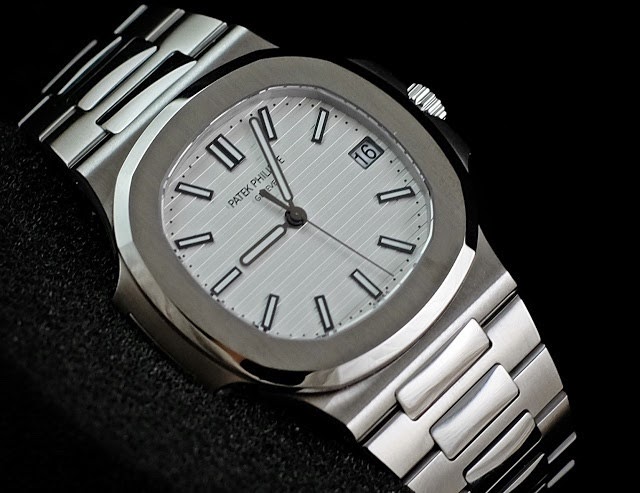 Patek Philippe watch listing