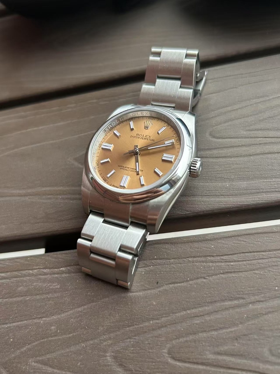 Rolex watch listing