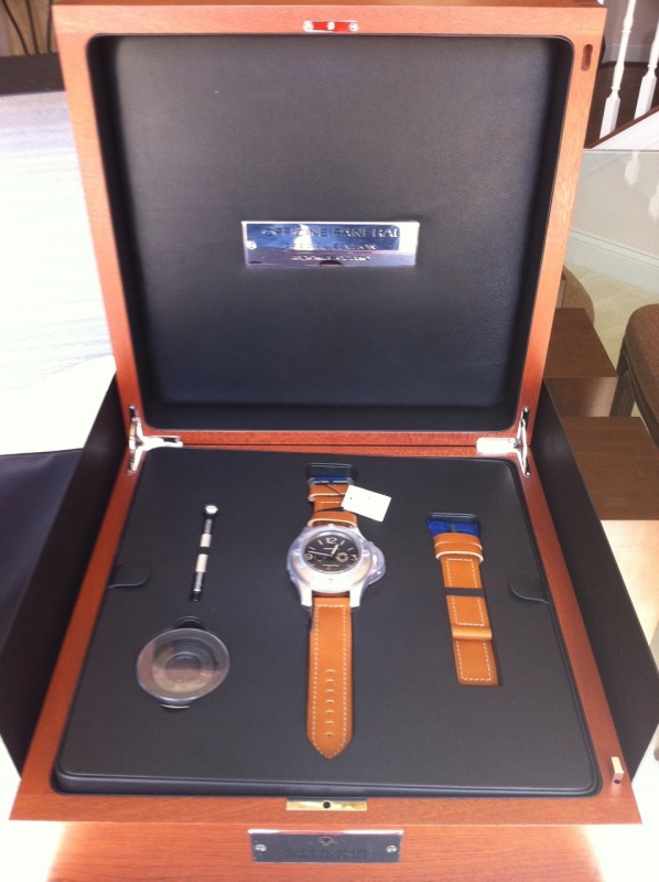 Panerai watch listing