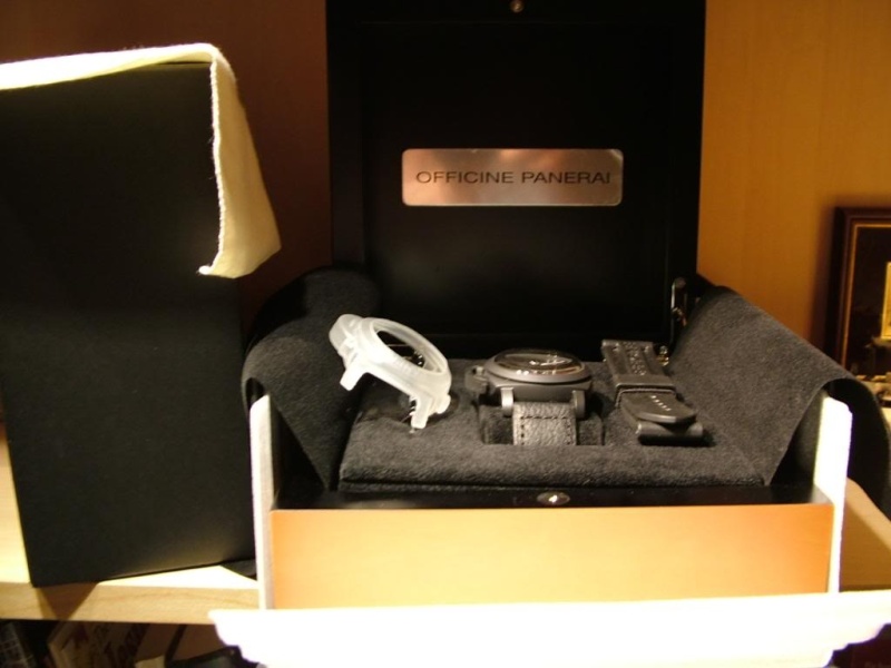 Panerai watch listing