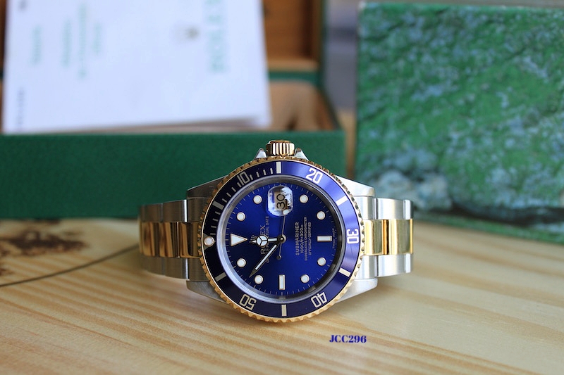 Rolex watch listing