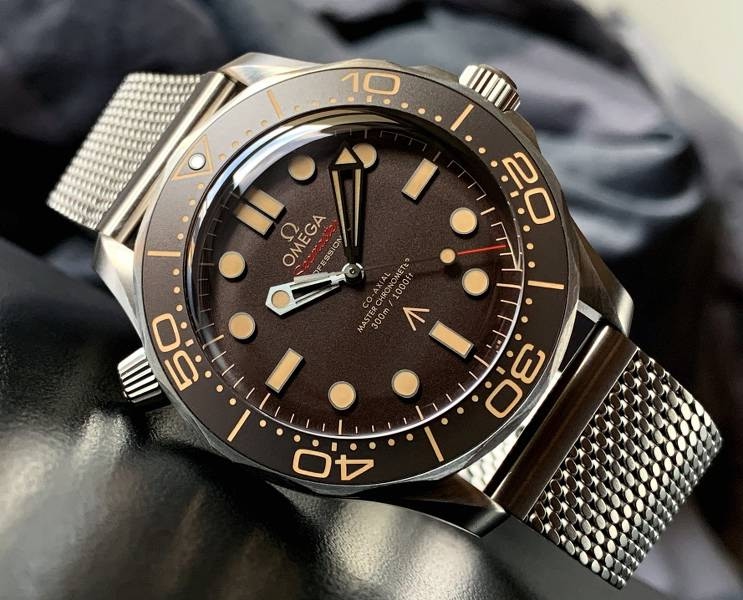 Omega watch listing