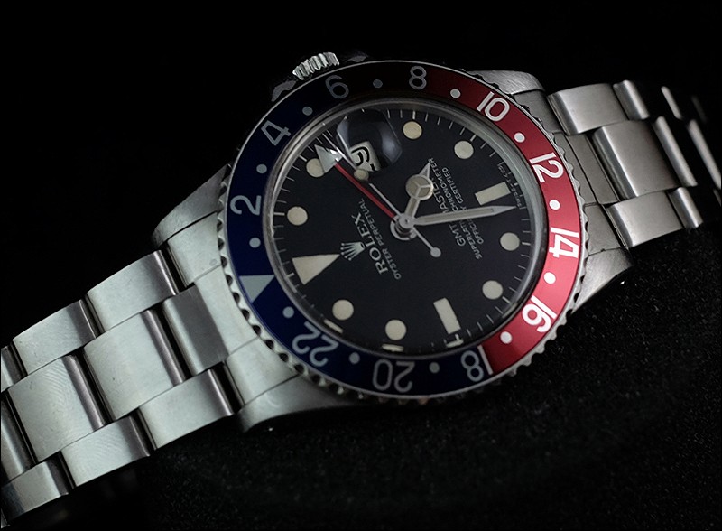Rolex watch listing