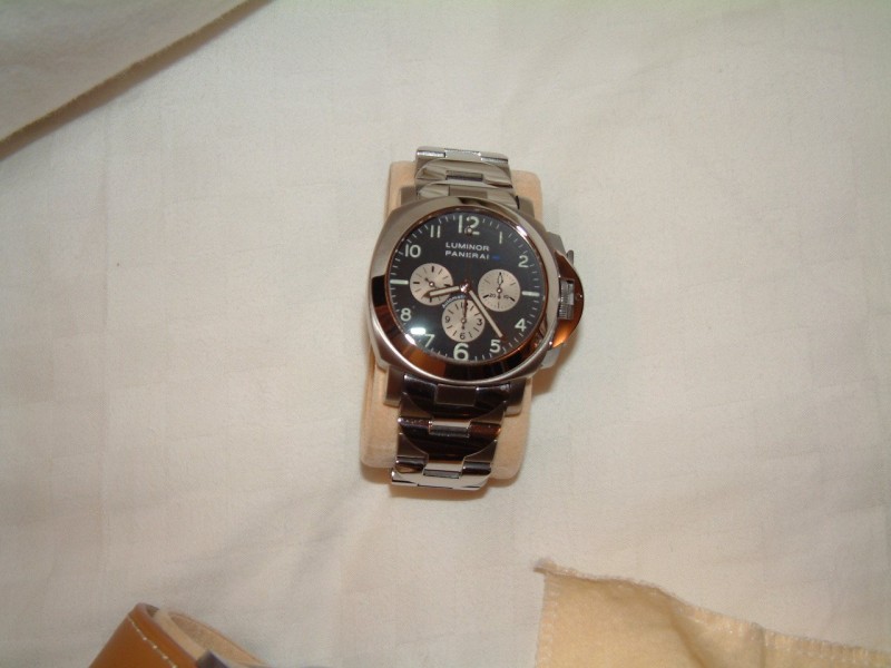 Panerai watch listing