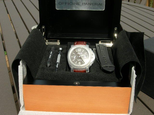 Panerai watch listing