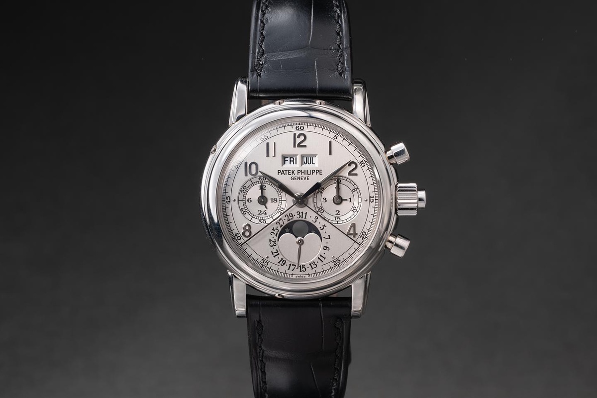 Patek Philippe watch listing