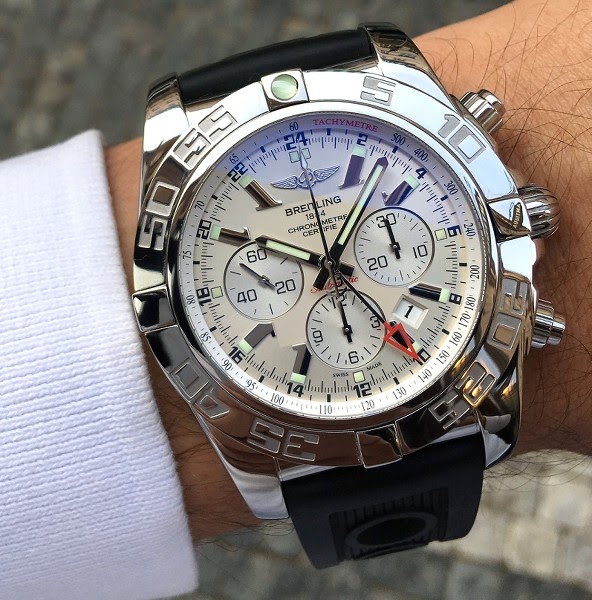 Breitling watch listing