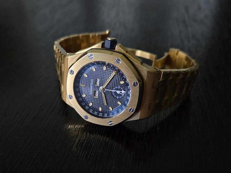 Audemars Piguet watch listing