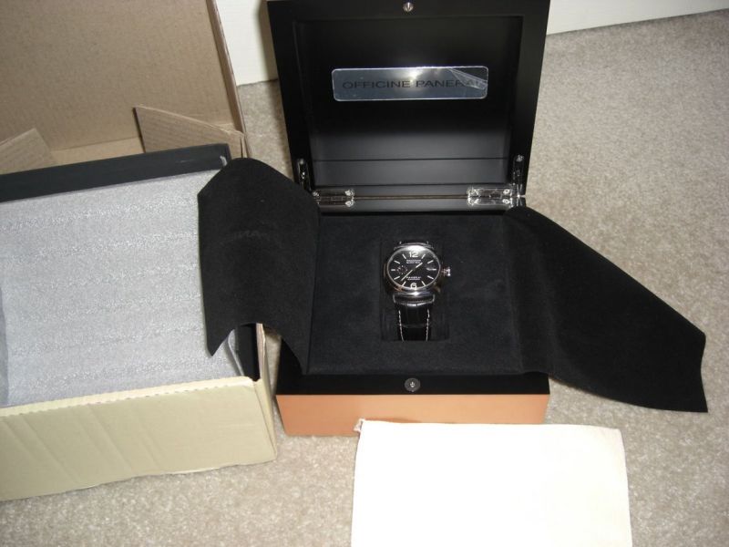 Panerai watch listing