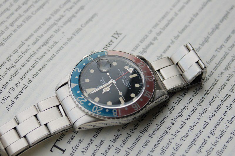 Rolex watch listing