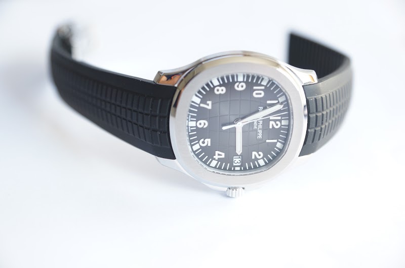 Patek Philippe watch listing