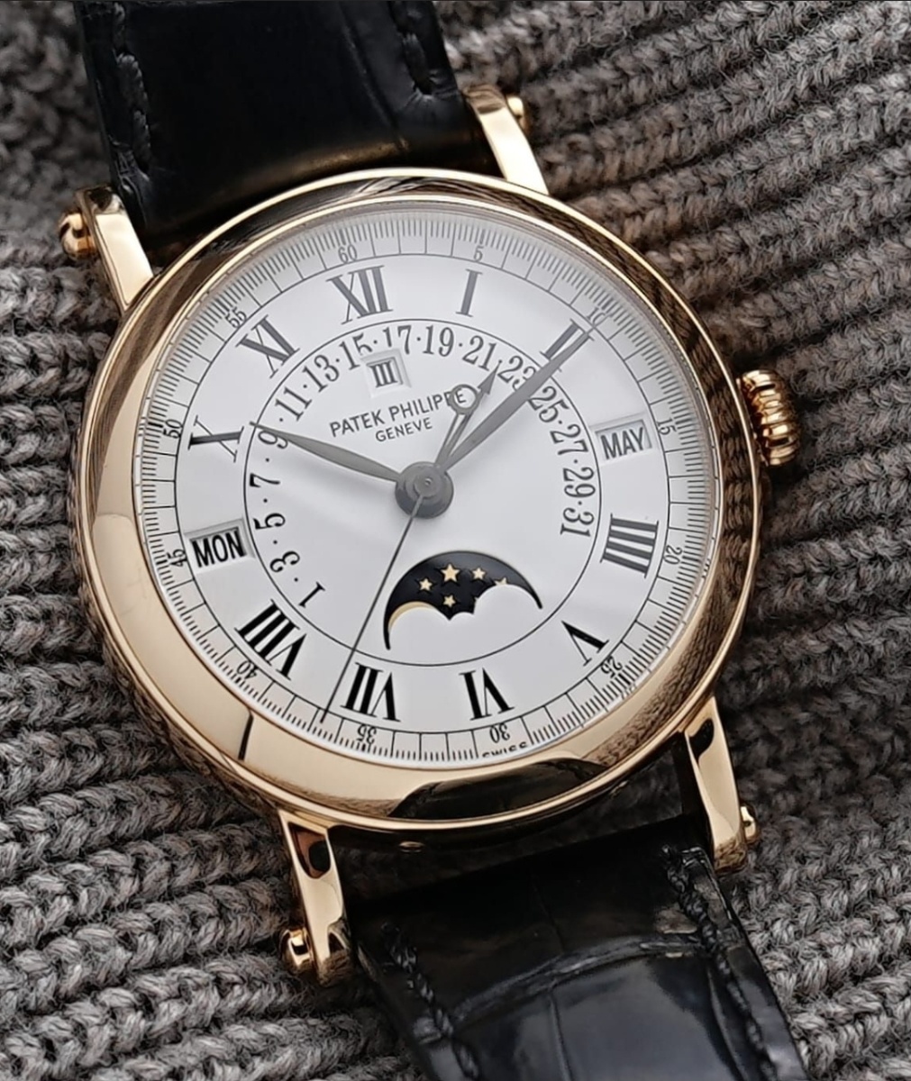 Patek Philippe watch listing