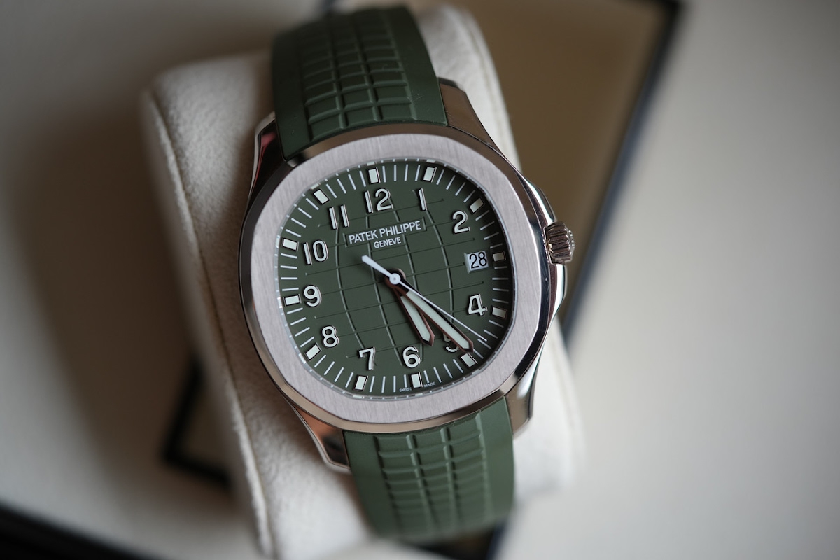 Patek Philippe watch listing