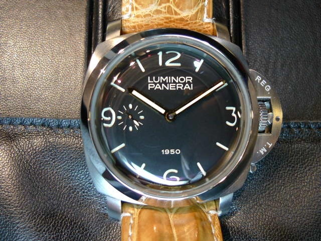 Panerai watch listing