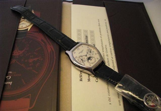 Patek Philippe watch listing