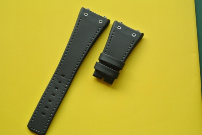 Linde Werdelin watch listing