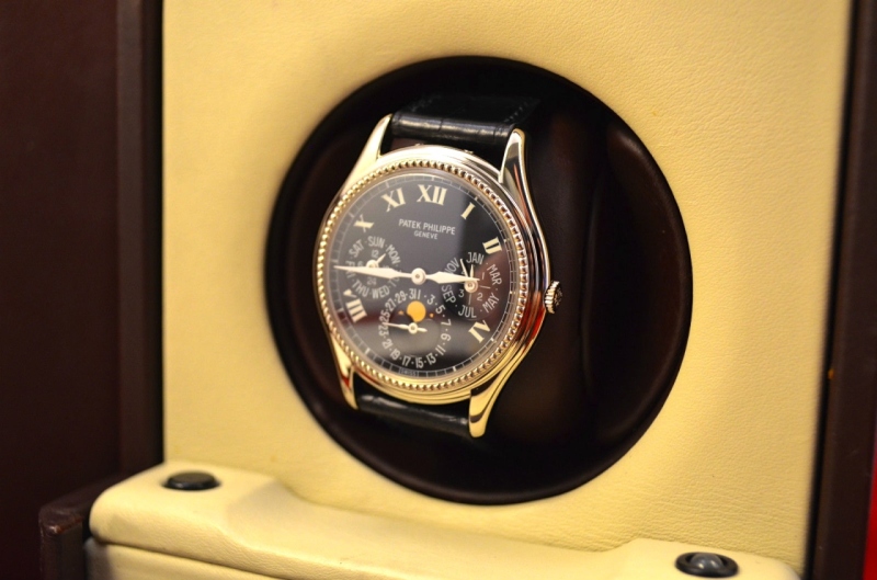 Patek Philippe watch listing