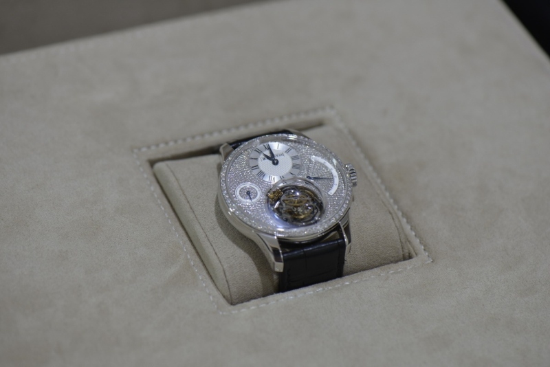 Zenith watch listing