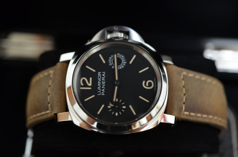 Panerai watch listing