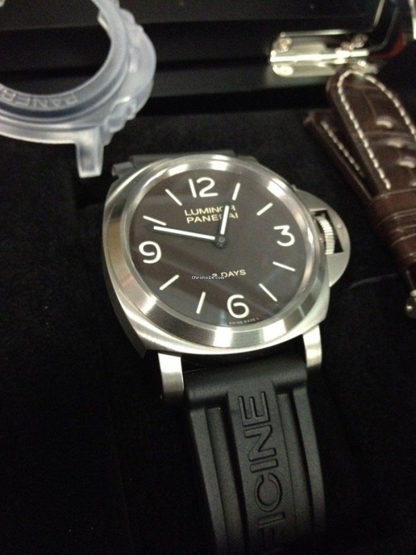 Panerai watch listing