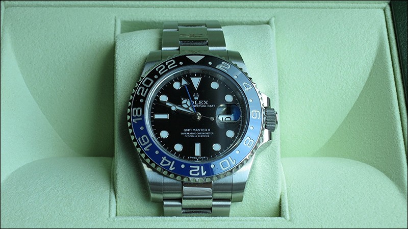 Rolex watch listing