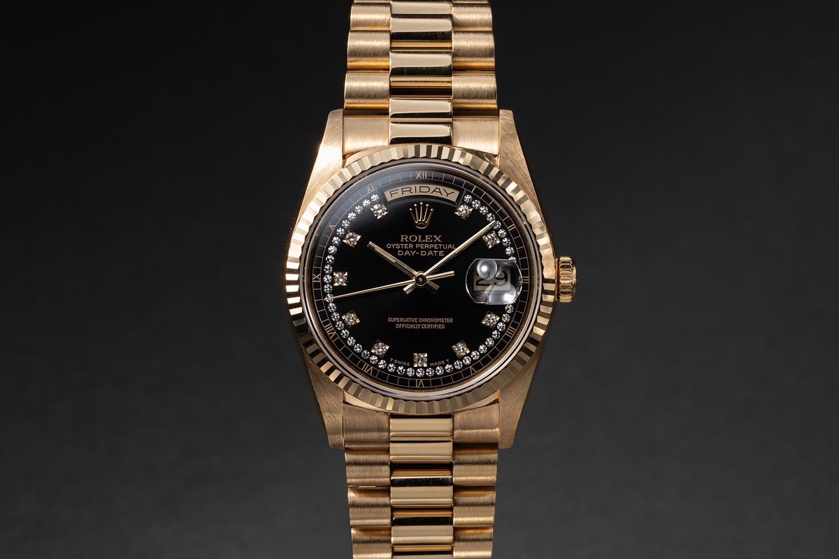 Rolex watch listing