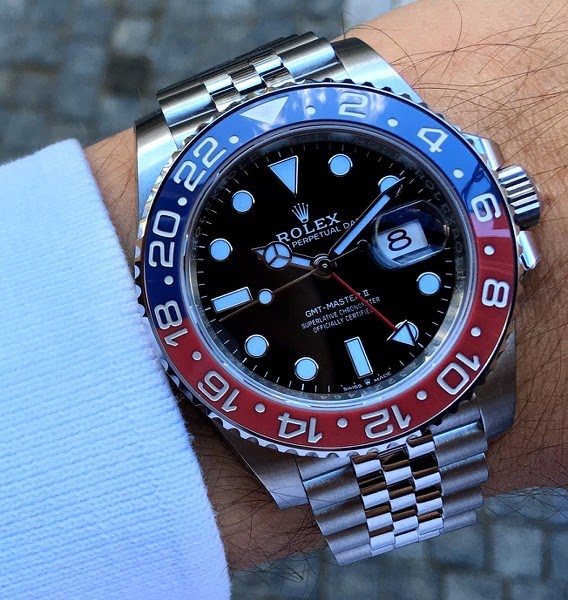 Rolex watch listing