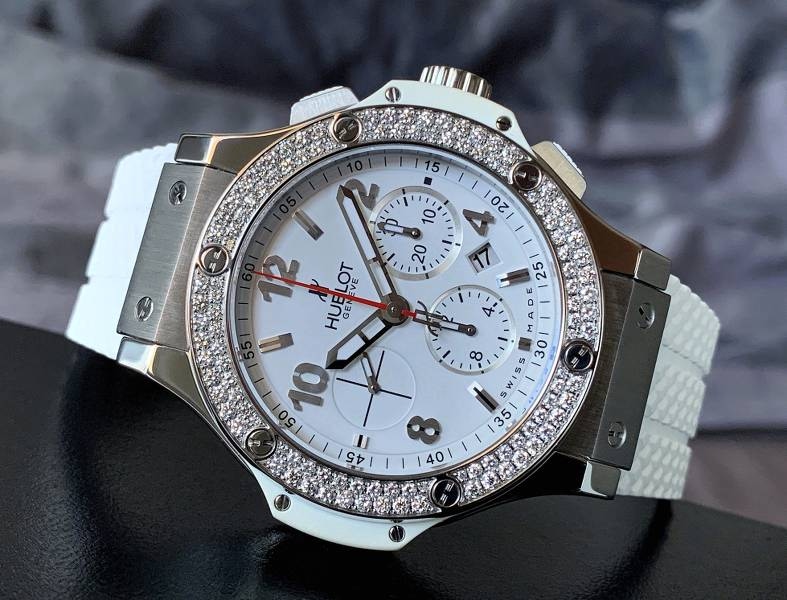 Hublot watch listing