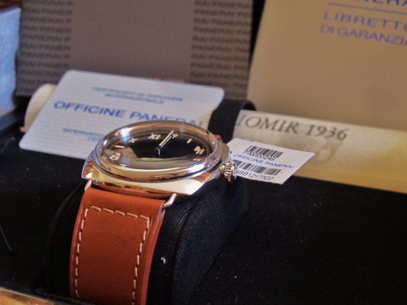 Panerai watch listing