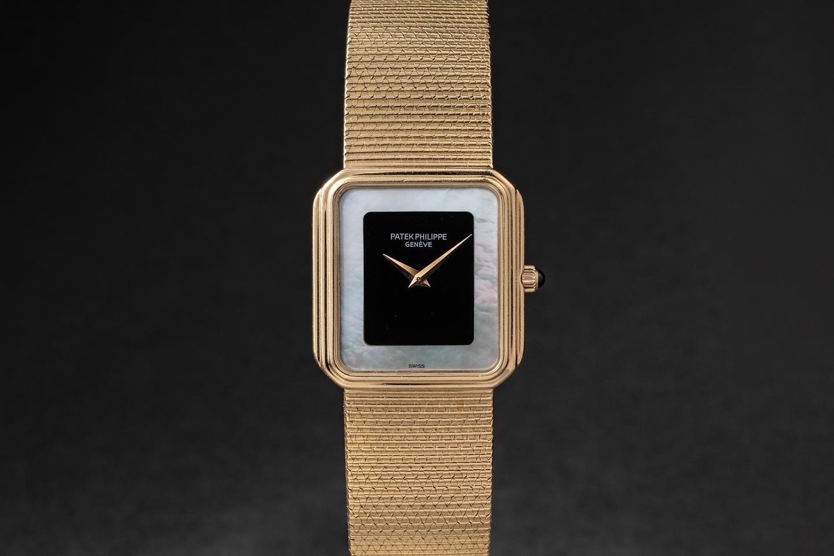Patek Philippe watch listing