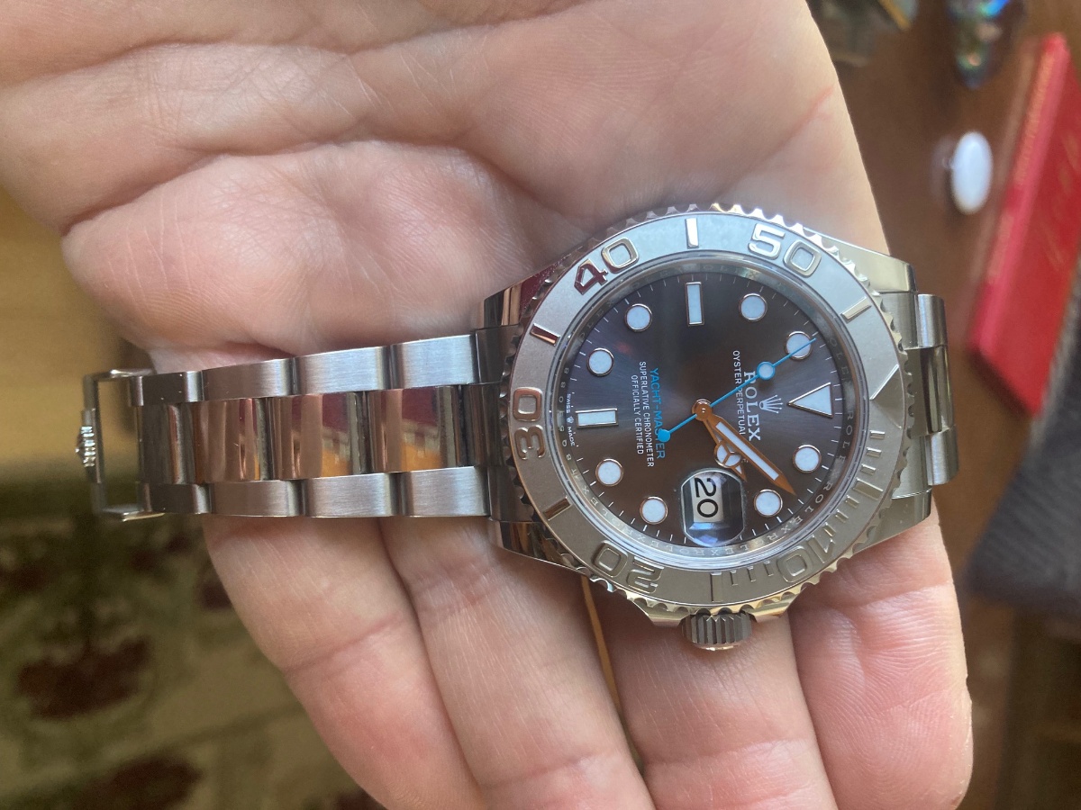 Rolex watch listing