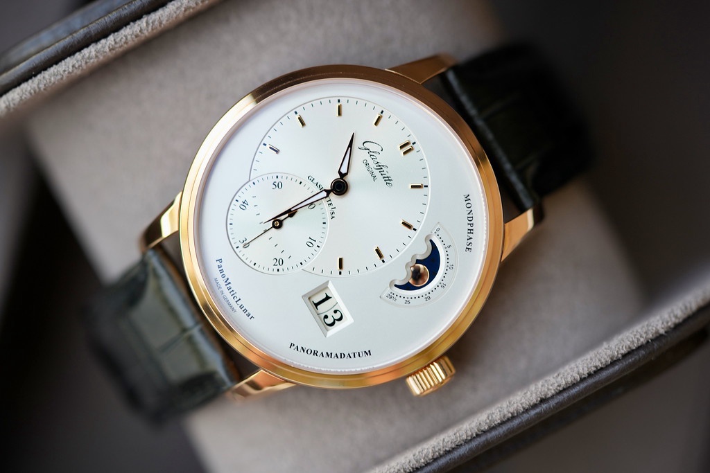 Glashütte Original watch listing