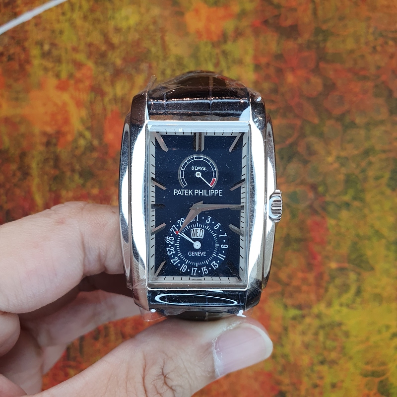 Patek Philippe watch listing