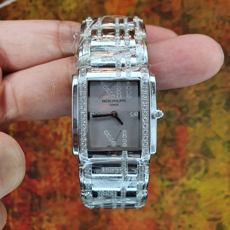 Patek Philippe watch listing