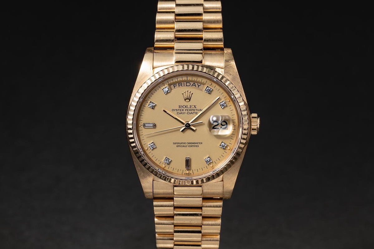 Rolex watch listing