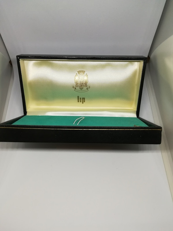 Breitling watch listing