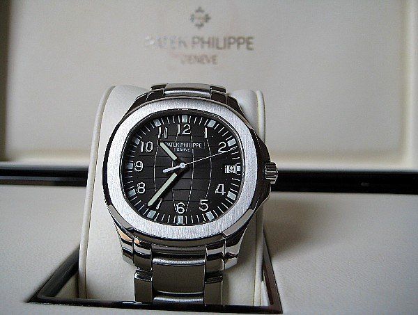 Patek Philippe watch listing