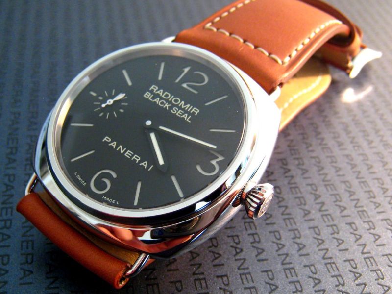 Panerai watch listing