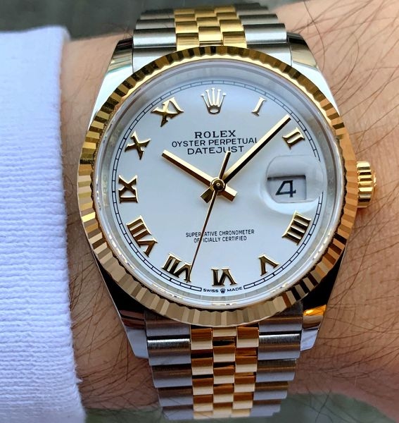 Rolex watch listing